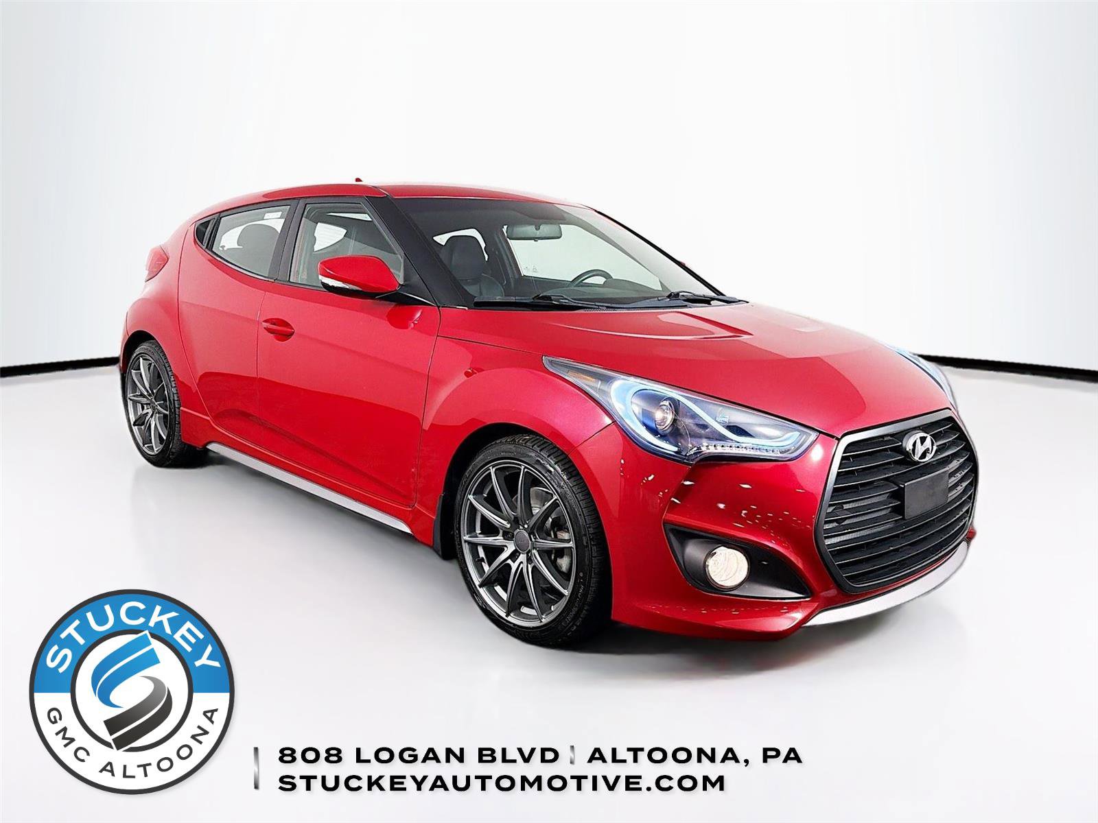 Used 2017 Hyundai Veloster Turbo image 1