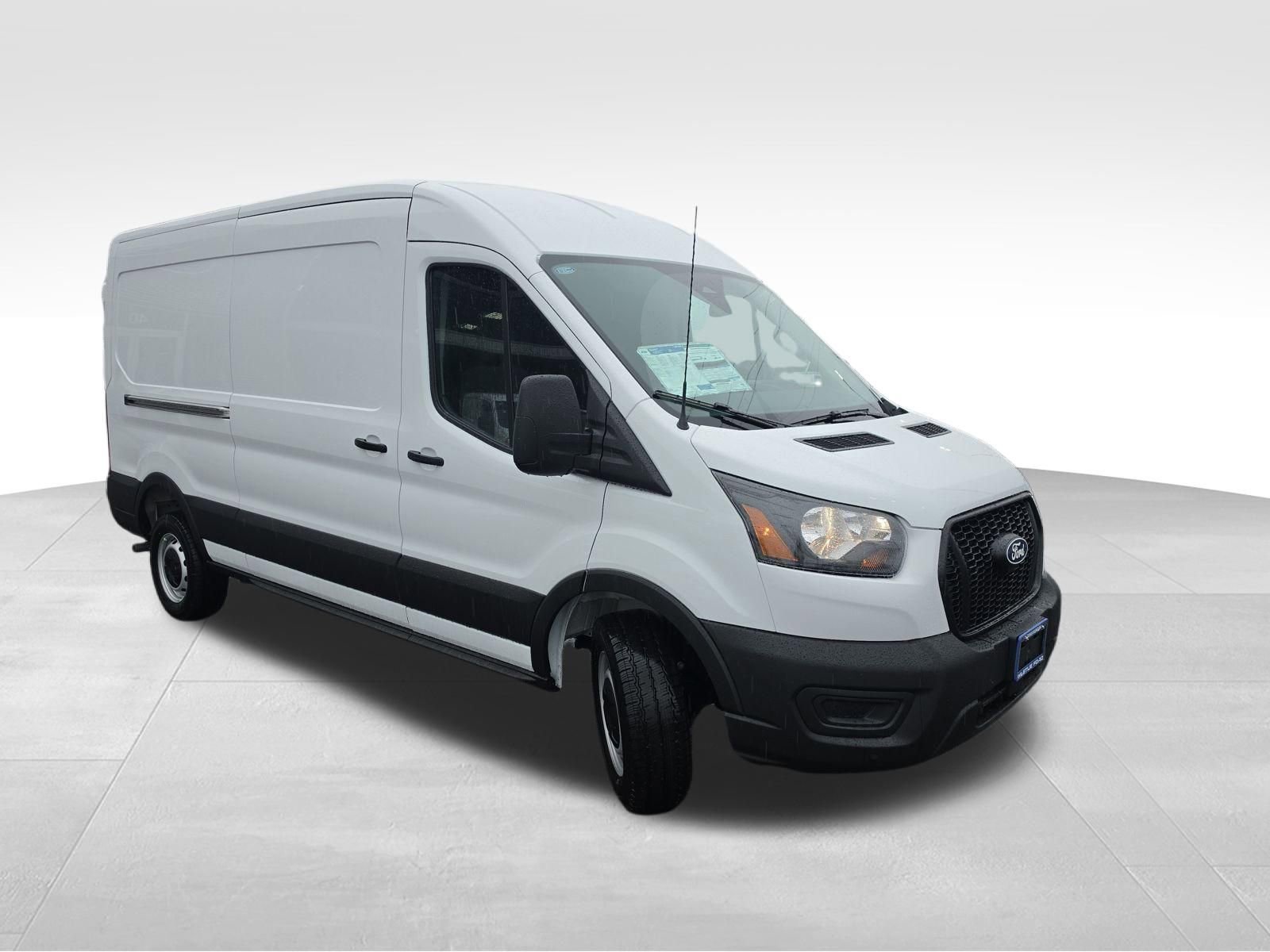 New 2026 Ford Transit 250 148 Medium Roof w/ Load Area Protection Package RWD image 9