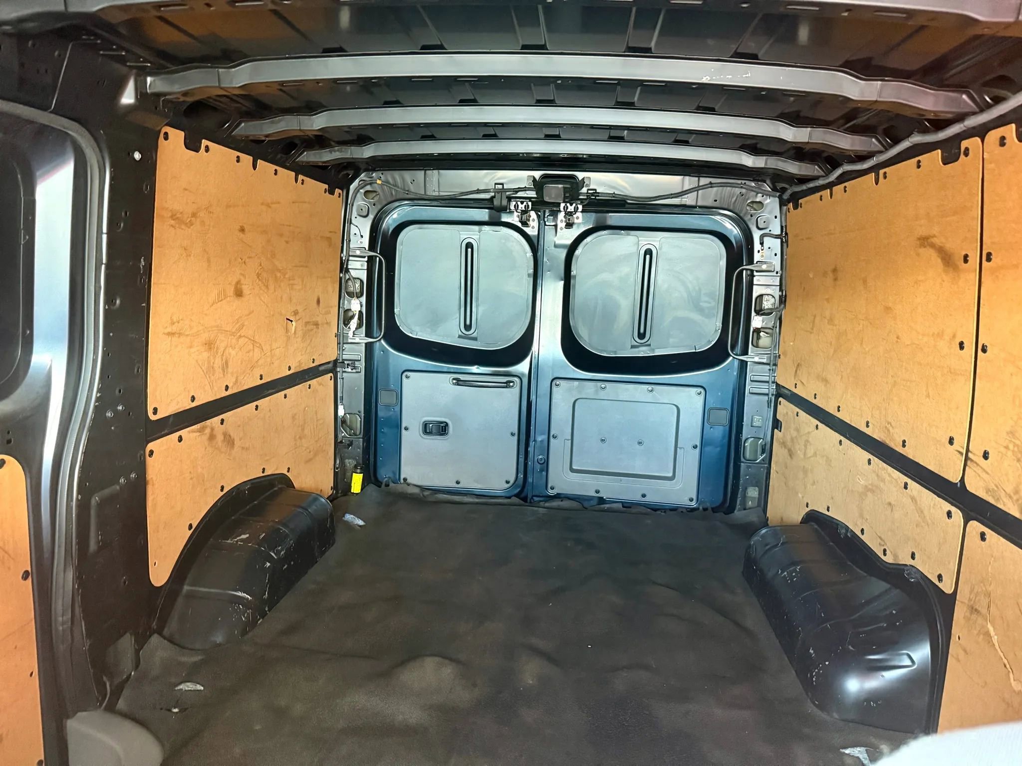 Used 2016 Nissan NV 1500 SV image 13