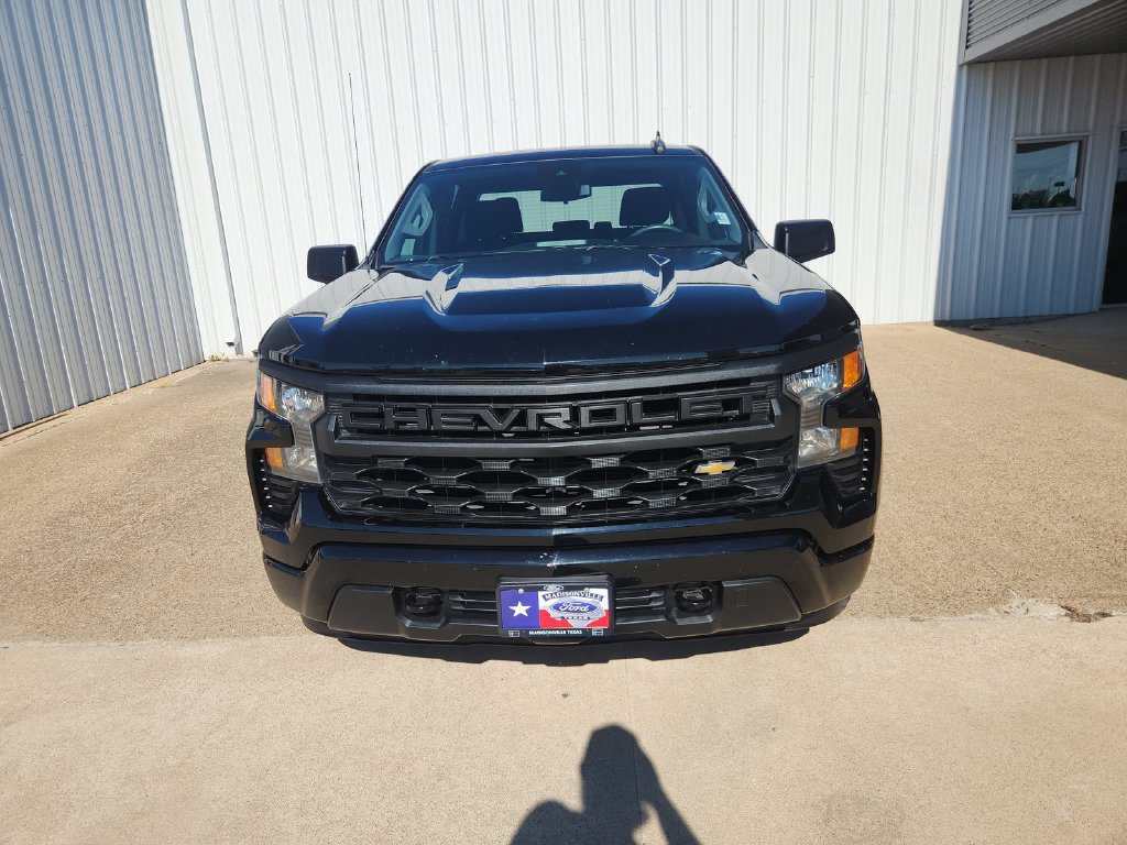 Used 2022 Chevrolet Silverado 1500 Custom AWD/4WD image 3