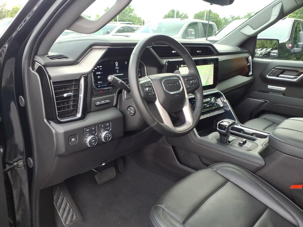 Certified 2025 GMC Sierra 1500 Denali w/ Denali Reserve Package AWD/4WD image 15