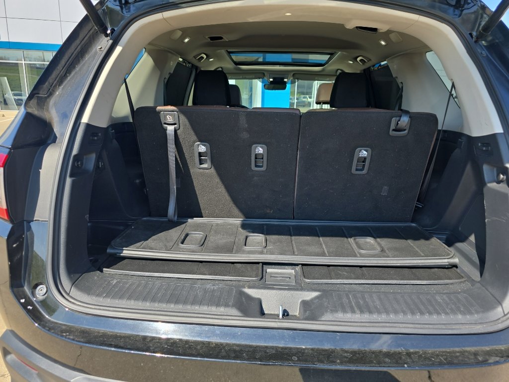 Used 2025 Honda Pilot Elite image 13