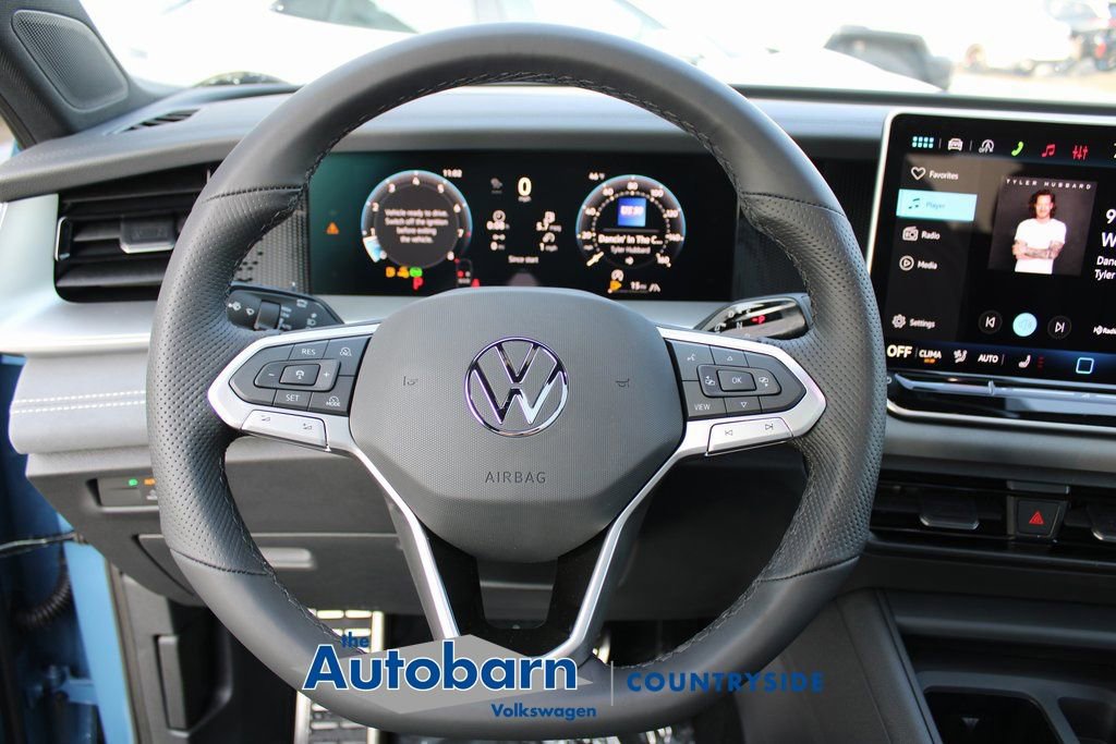 New 2026 Volkswagen Tiguan SE R-Line AWD/4WD image 10