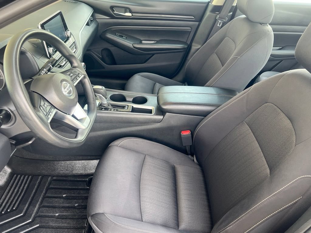 Used 2020 Nissan Altima 2.5 S FWD image 4