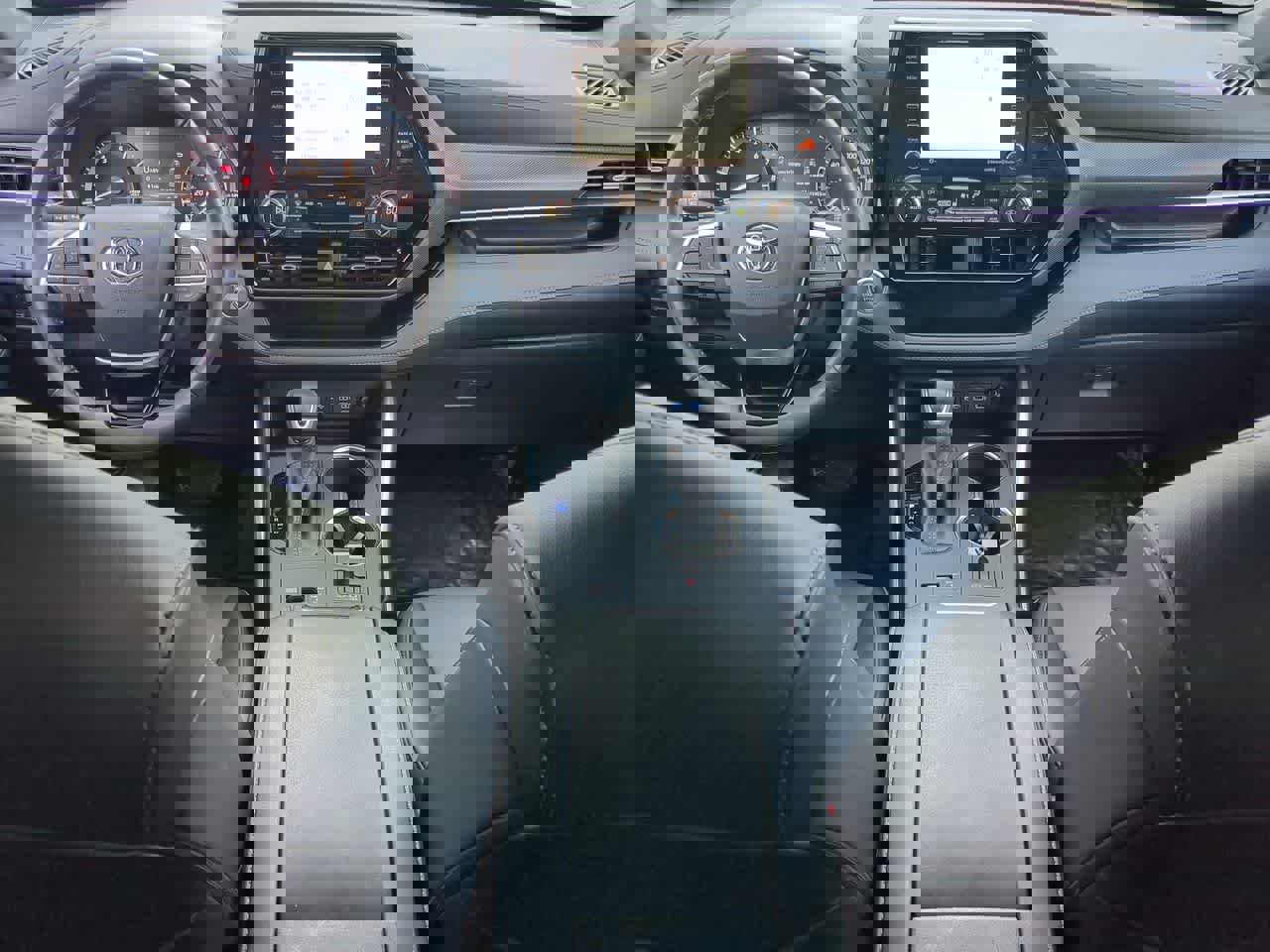 Used 2022 Toyota Highlander XSE image 16