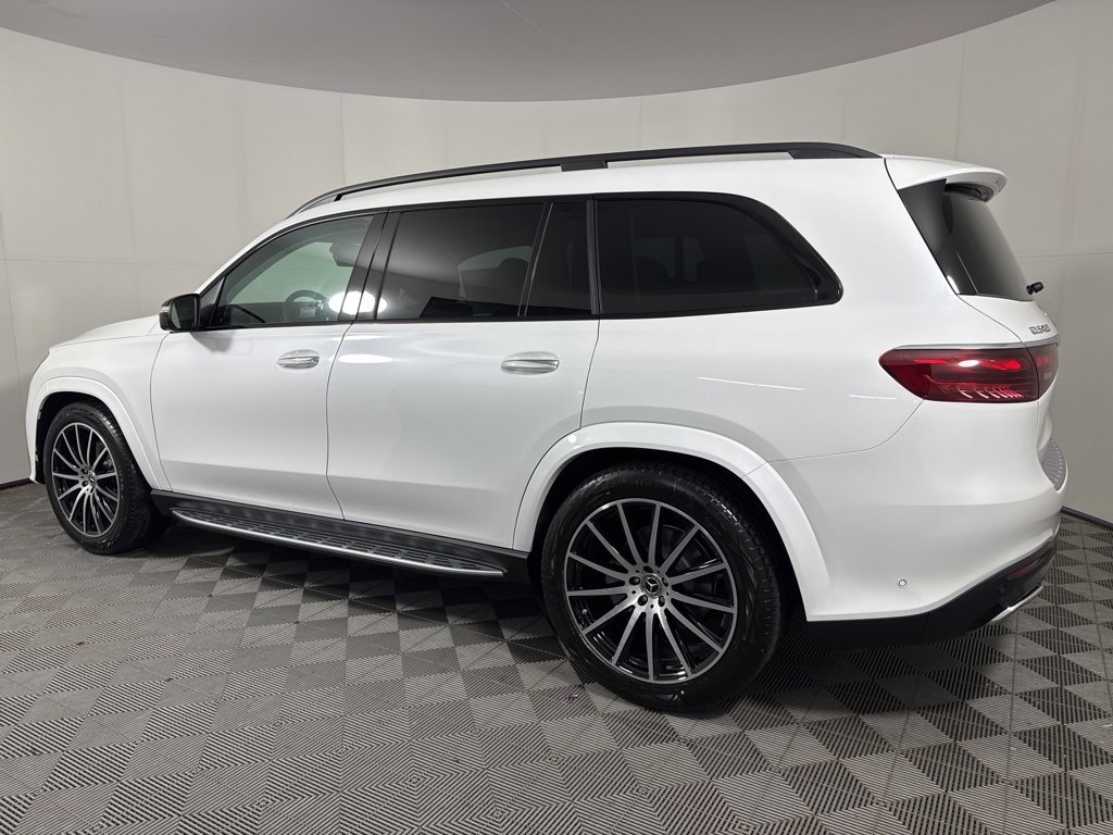 New 2026 Mercedes-Benz GLS 450 4MATIC image 4