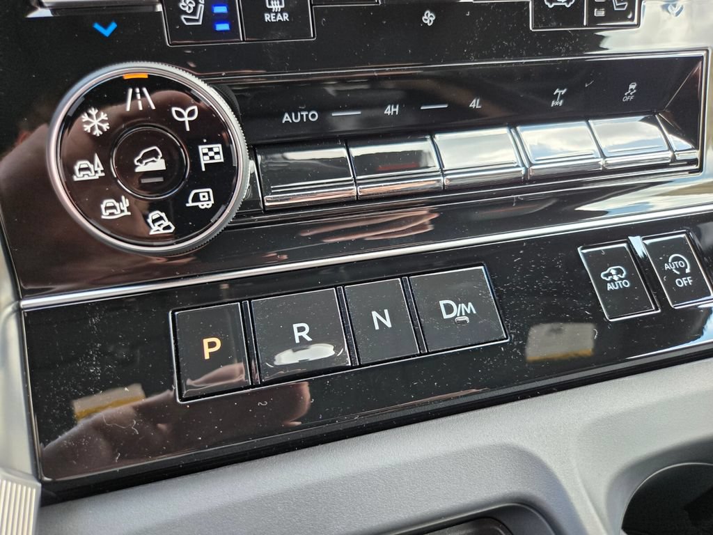New 2026 Nissan Armada PRO-4X AWD/4WD image 9