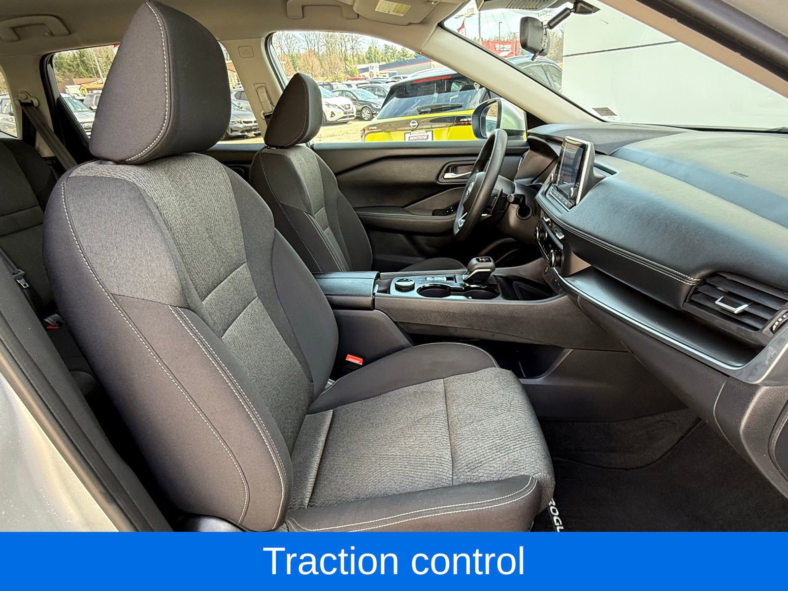 Used 2024 Nissan Rogue SV image 20