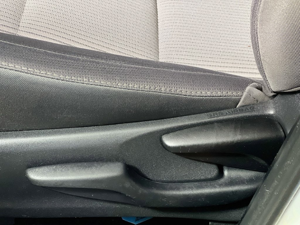 Used 2014 Toyota RAV4 XLE AWD/4WD image 15