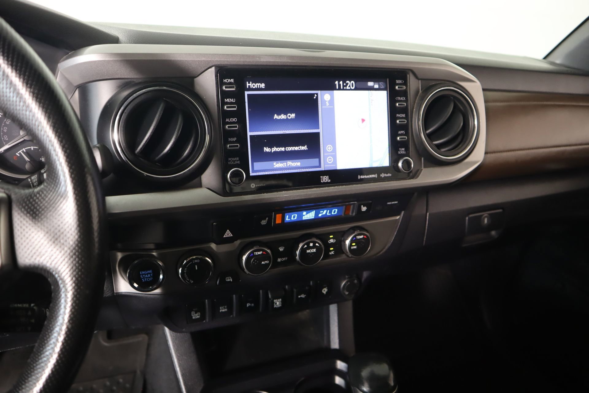 Used 2021 Toyota Tacoma Limited image 5