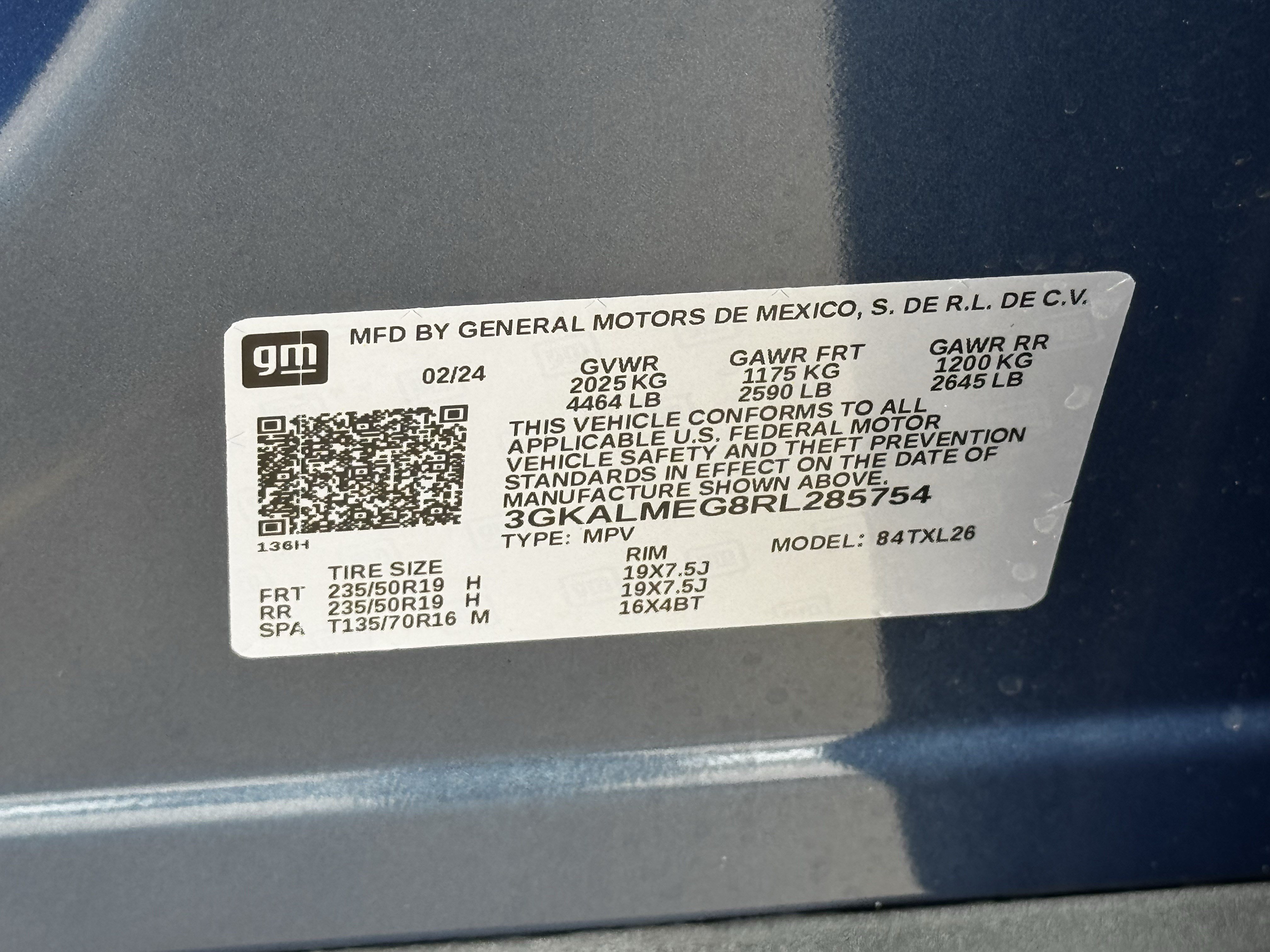Used 2024 GMC Terrain SLE w/ Driver Convenience Package FWD image 32