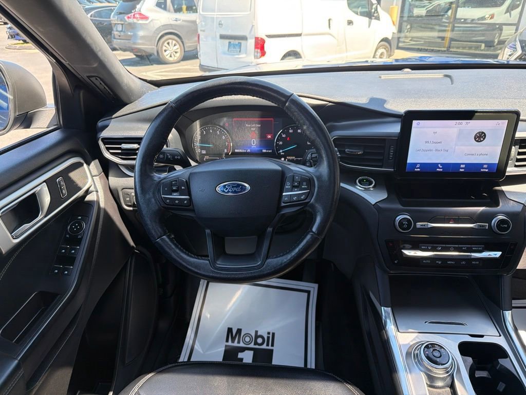Used 2020 Ford Explorer XLT w/ Equipment Group 202A AWD/4WD image 25