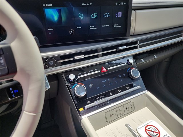 New 2025 Hyundai Santa Fe SEL image 19