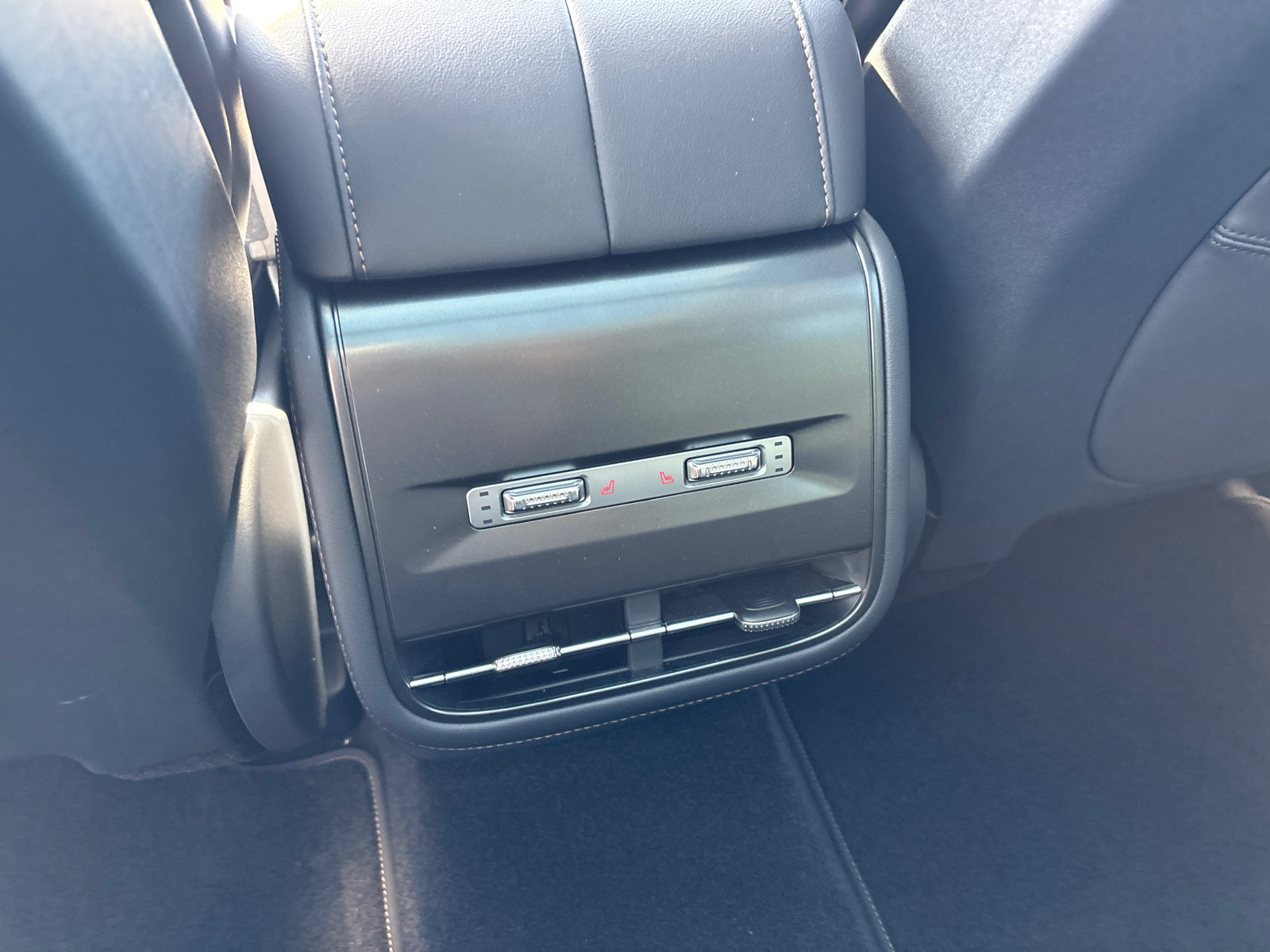 New 2026 Lincoln Nautilus Reserve AWD/4WD image 33