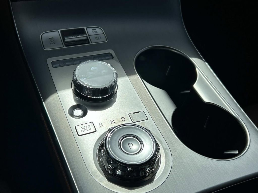 New 2026 Genesis GV70 2.5T Advanced image 31