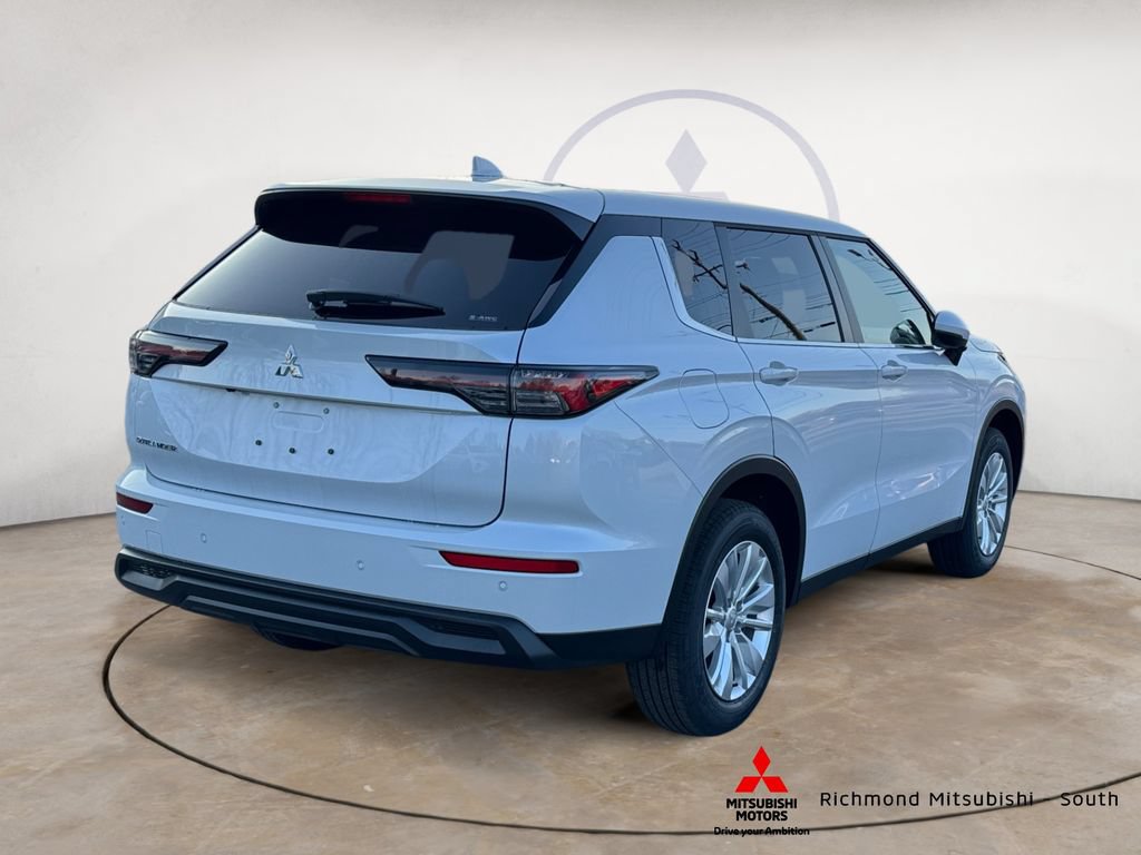 New 2026 Mitsubishi Outlander ES AWD/4WD image 3