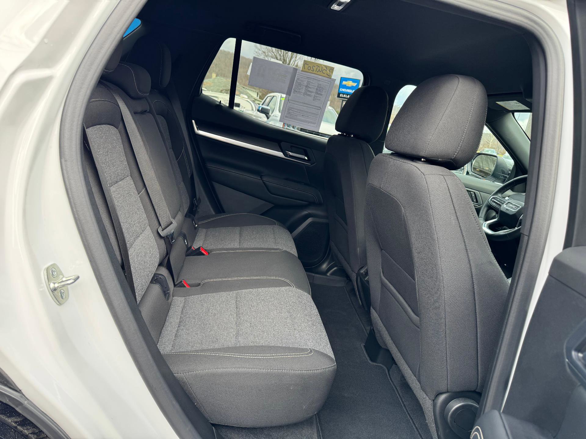 Used 2025 GMC Terrain Elevation image 43