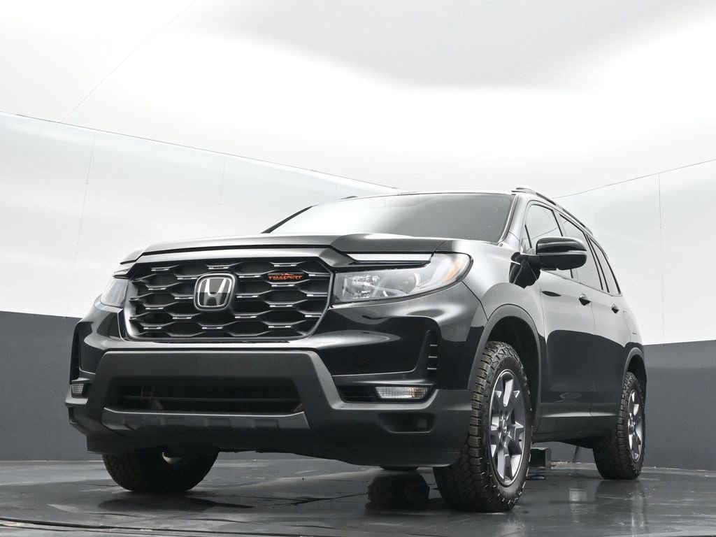 Used 2024 Honda Passport TrailSport image 8