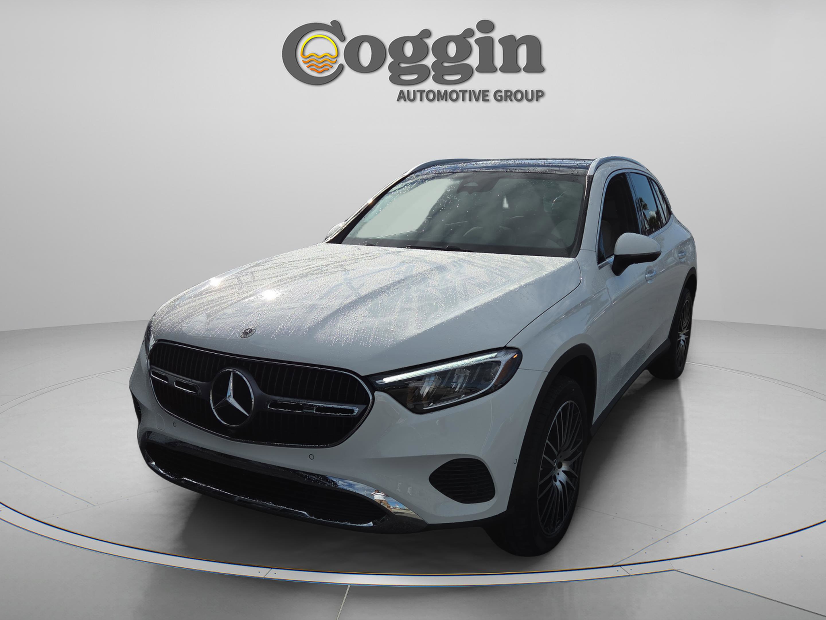 New 2026 Mercedes-Benz GLC 300 image 1