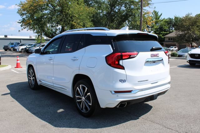Used 2019 GMC Terrain Denali w/ Comfort Package FWD image 39