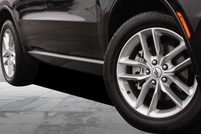 Used 2025 Dodge Durango GT image 3