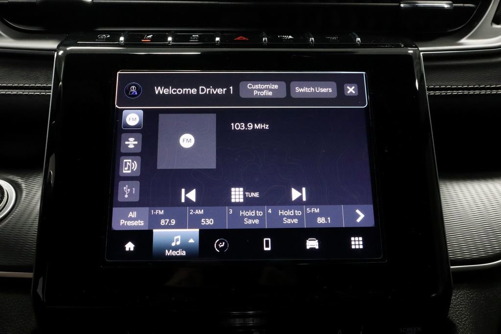 Used 2023 Jeep Grand Cherokee L Laredo AWD/4WD image 3