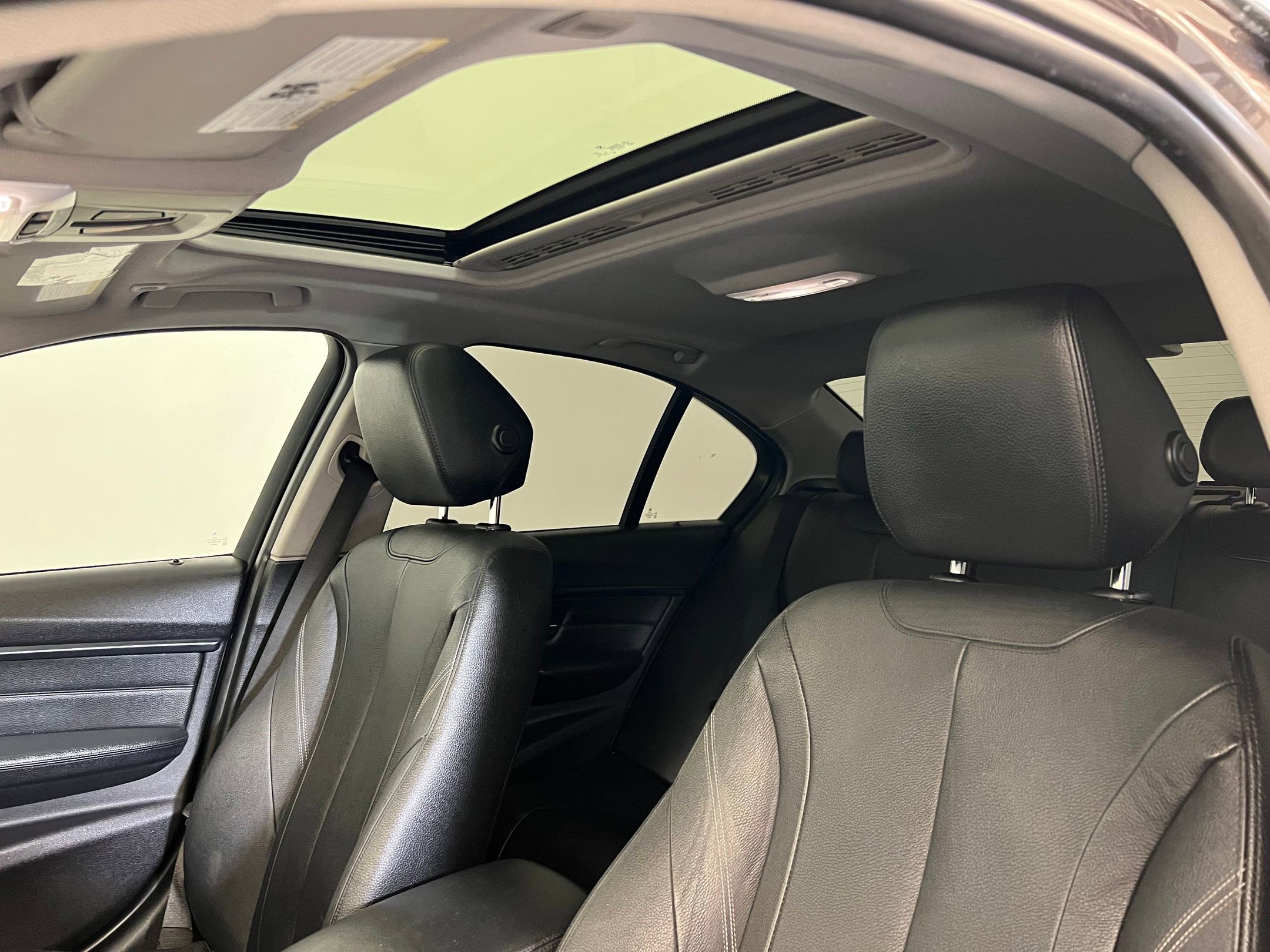 Used 2014 BMW 328i Sedan image 23