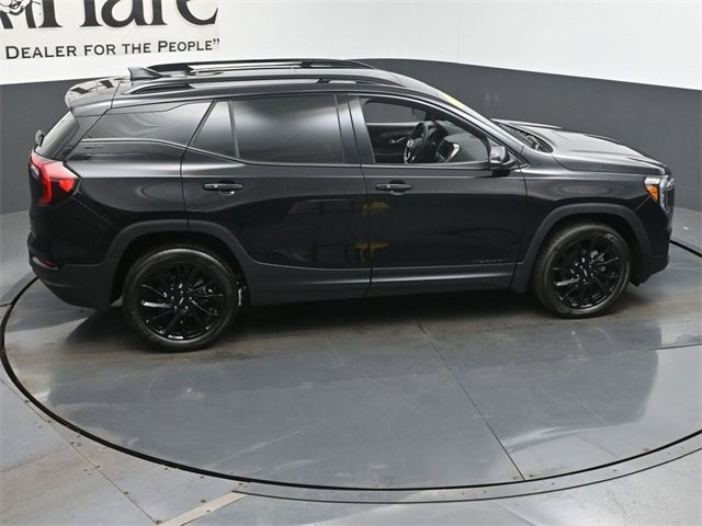 Used 2023 GMC Terrain SLT w/ Infotainment Package II image 38