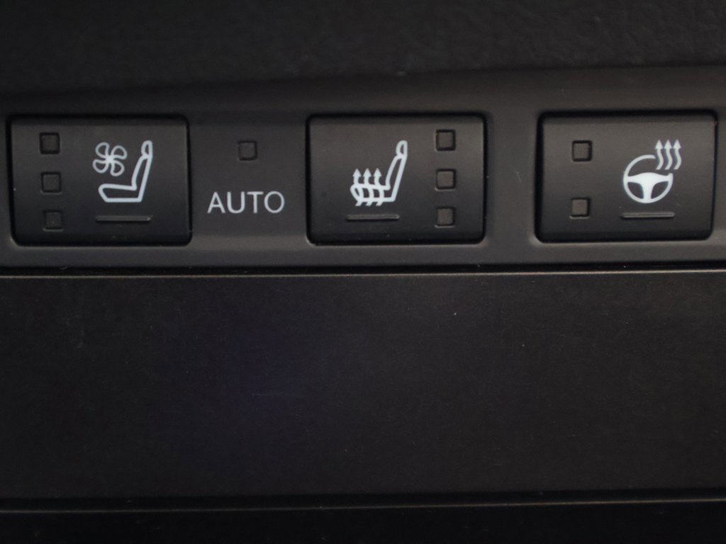 Used 2023 Lexus ES 250 w/ Premium Package image 43