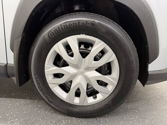 Certified 2023 Toyota Corolla Cross L AWD/4WD image 22