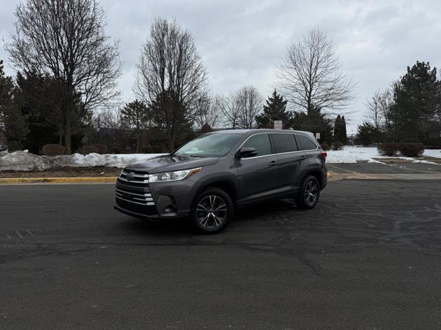 Used 2017 Toyota Highlander LE