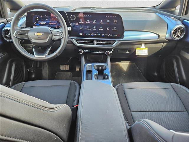 New 2025 Chevrolet Equinox EV LT w/ Convenience Package II FWD image 16