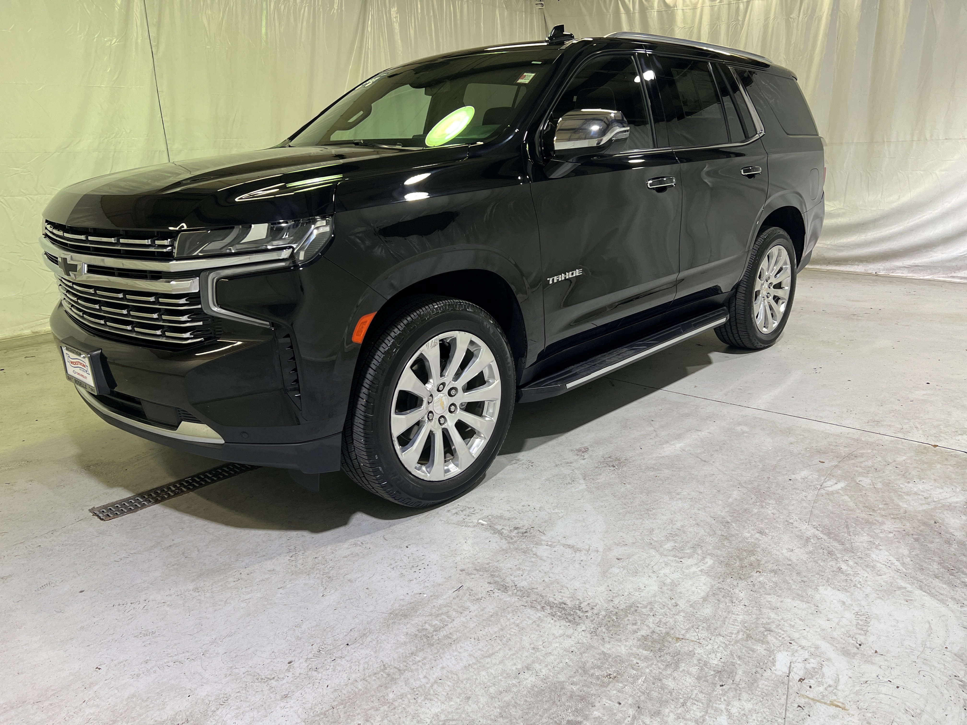 Used 2021 Chevrolet Tahoe Premier AWD/4WD image 6