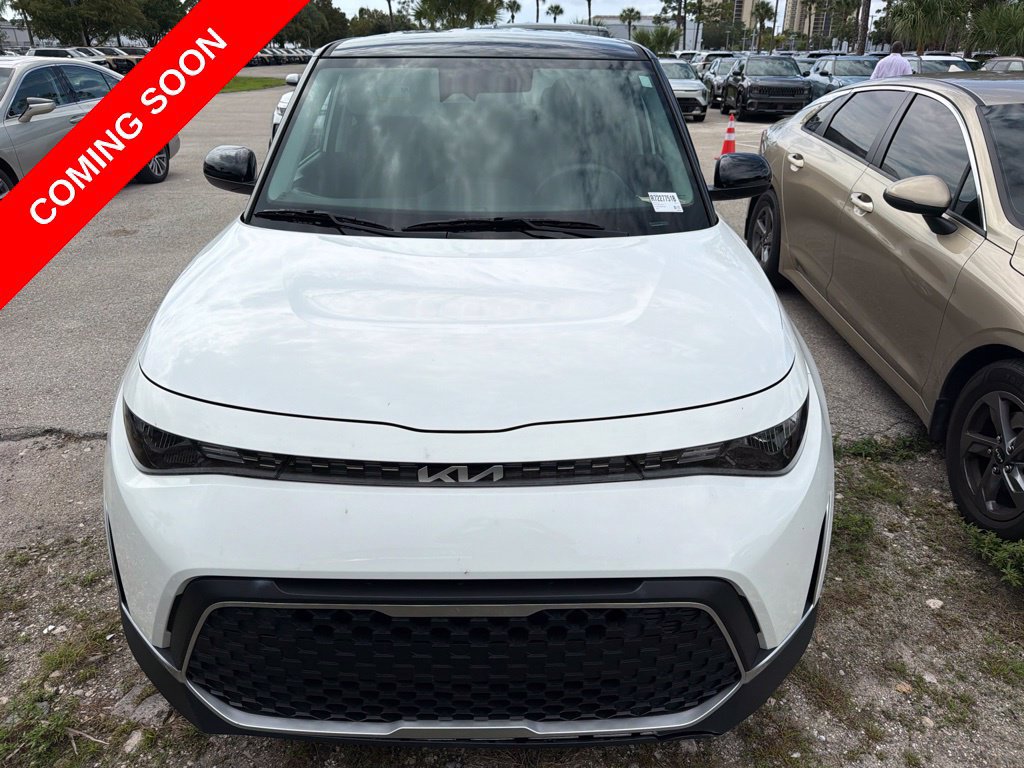 Certified 2024 Kia Soul S FWD image 2