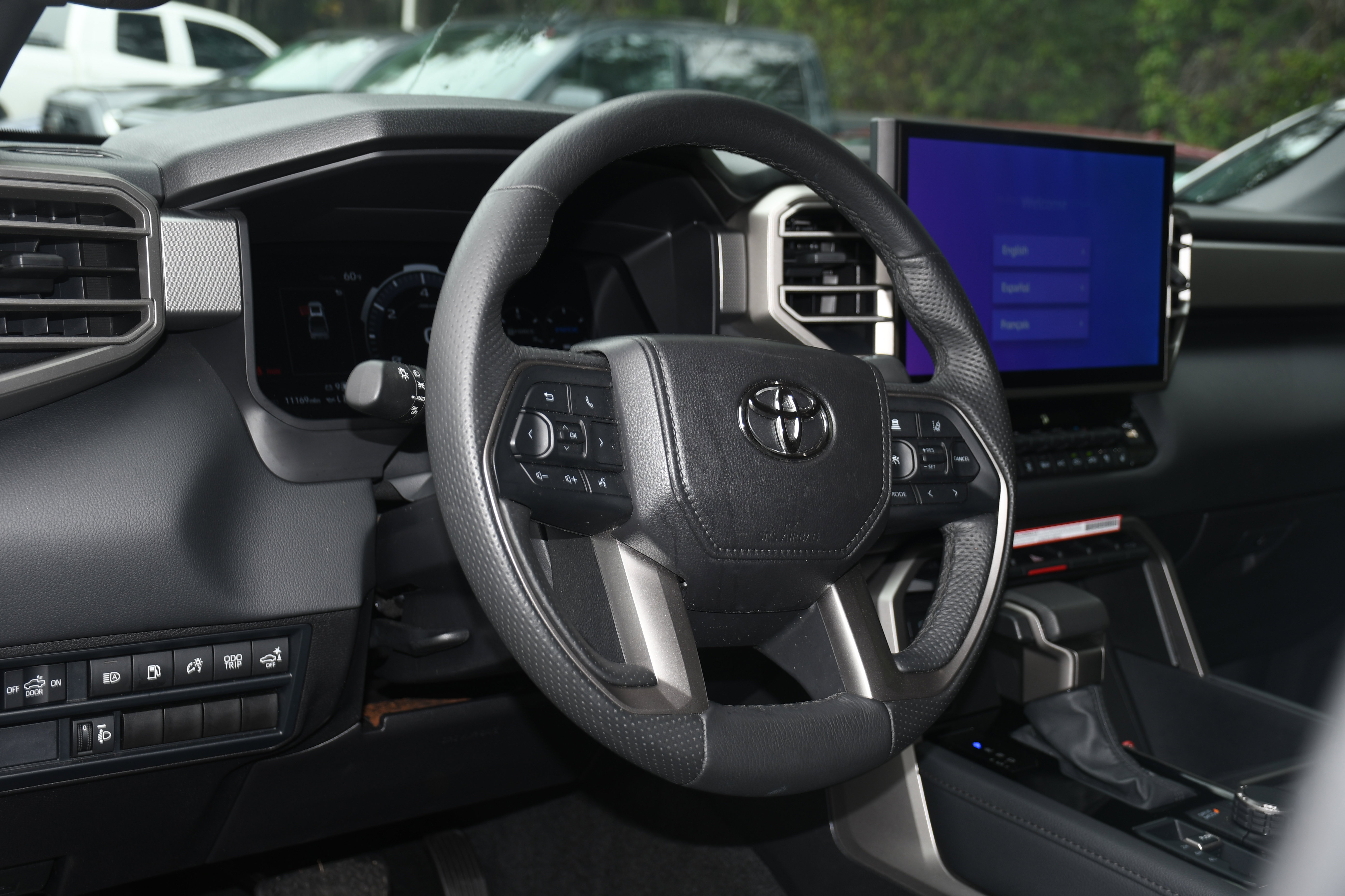 Used 2025 Toyota Tundra Limited image 8