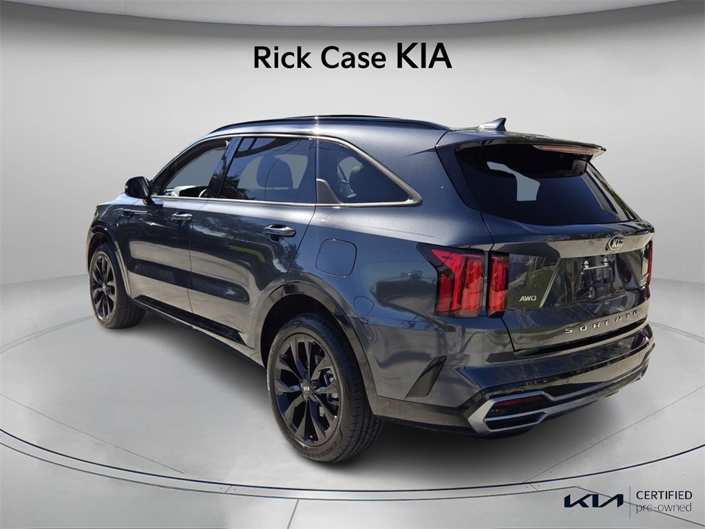 Used 2021 Kia Sorento SX image 8