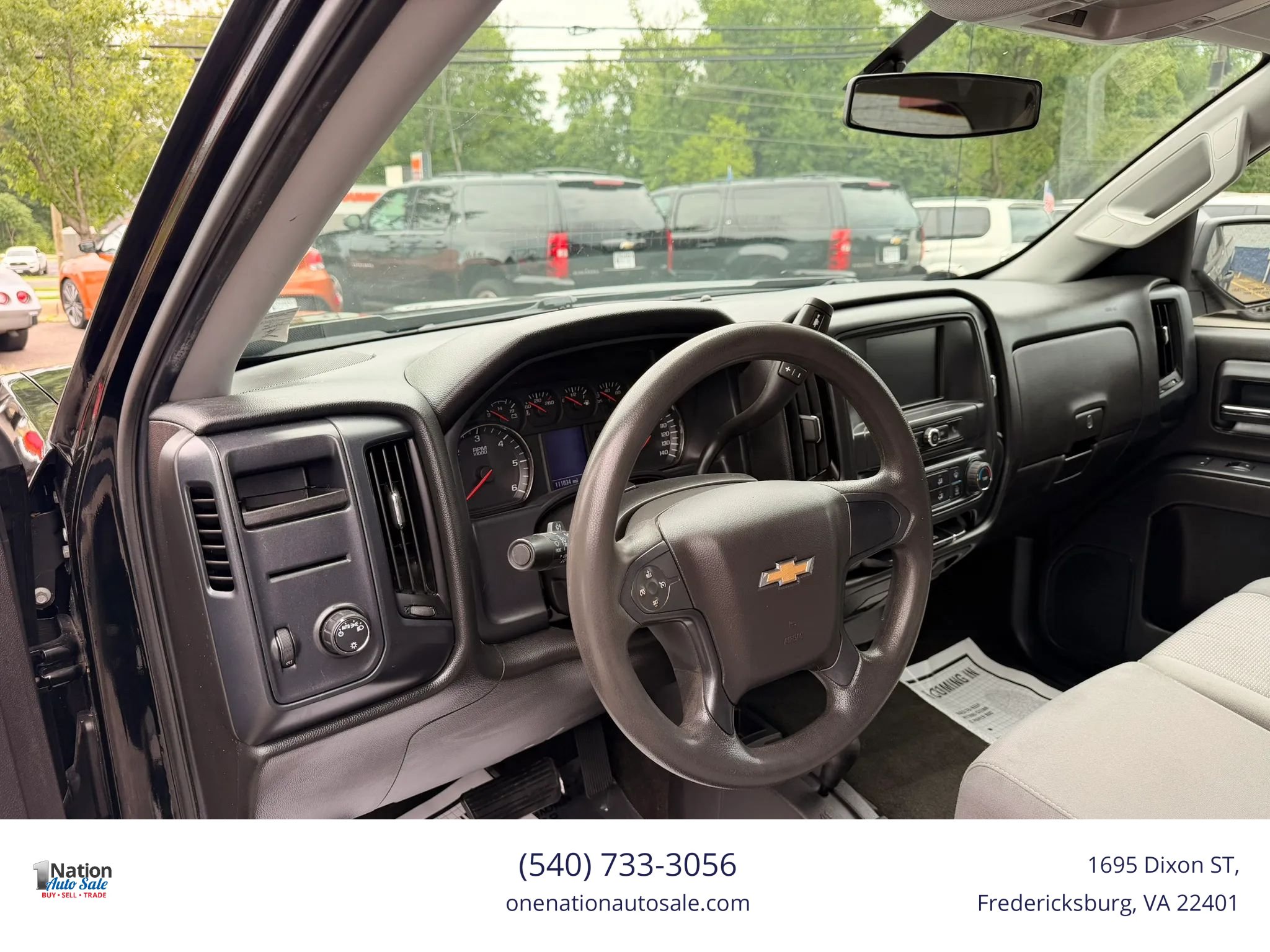 Used 2017 Chevrolet Silverado 1500 Custom w/ Custom Convenience Package AWD/4WD image 12