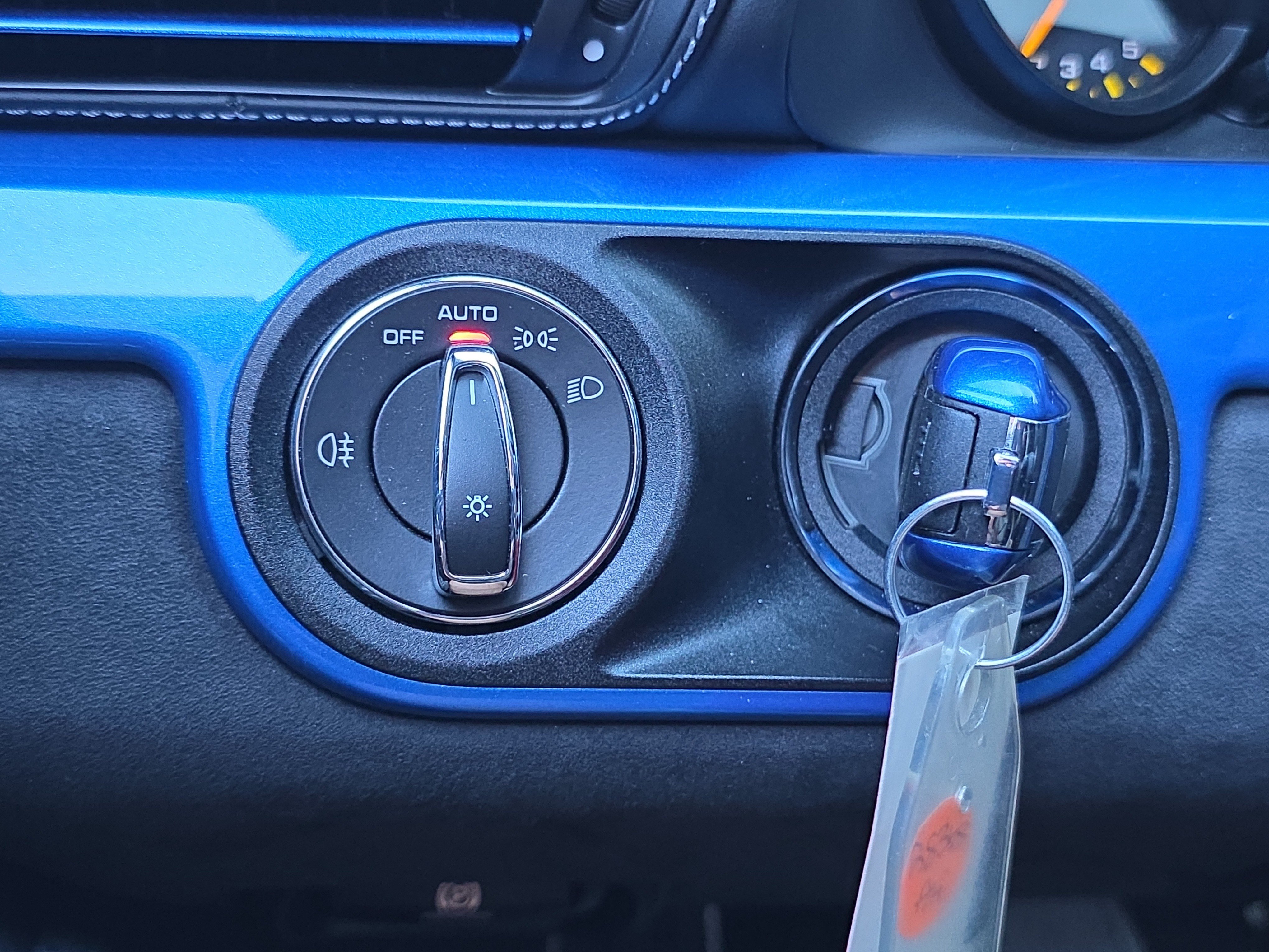 Certified 2015 Porsche 911 GT3 RWD image 27