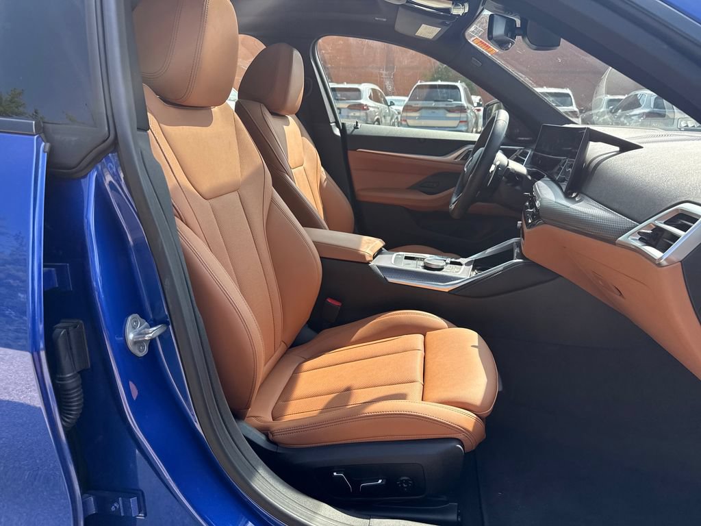 Used 2026 BMW 430i xDrive w/ M Sport Package AWD/4WD image 28
