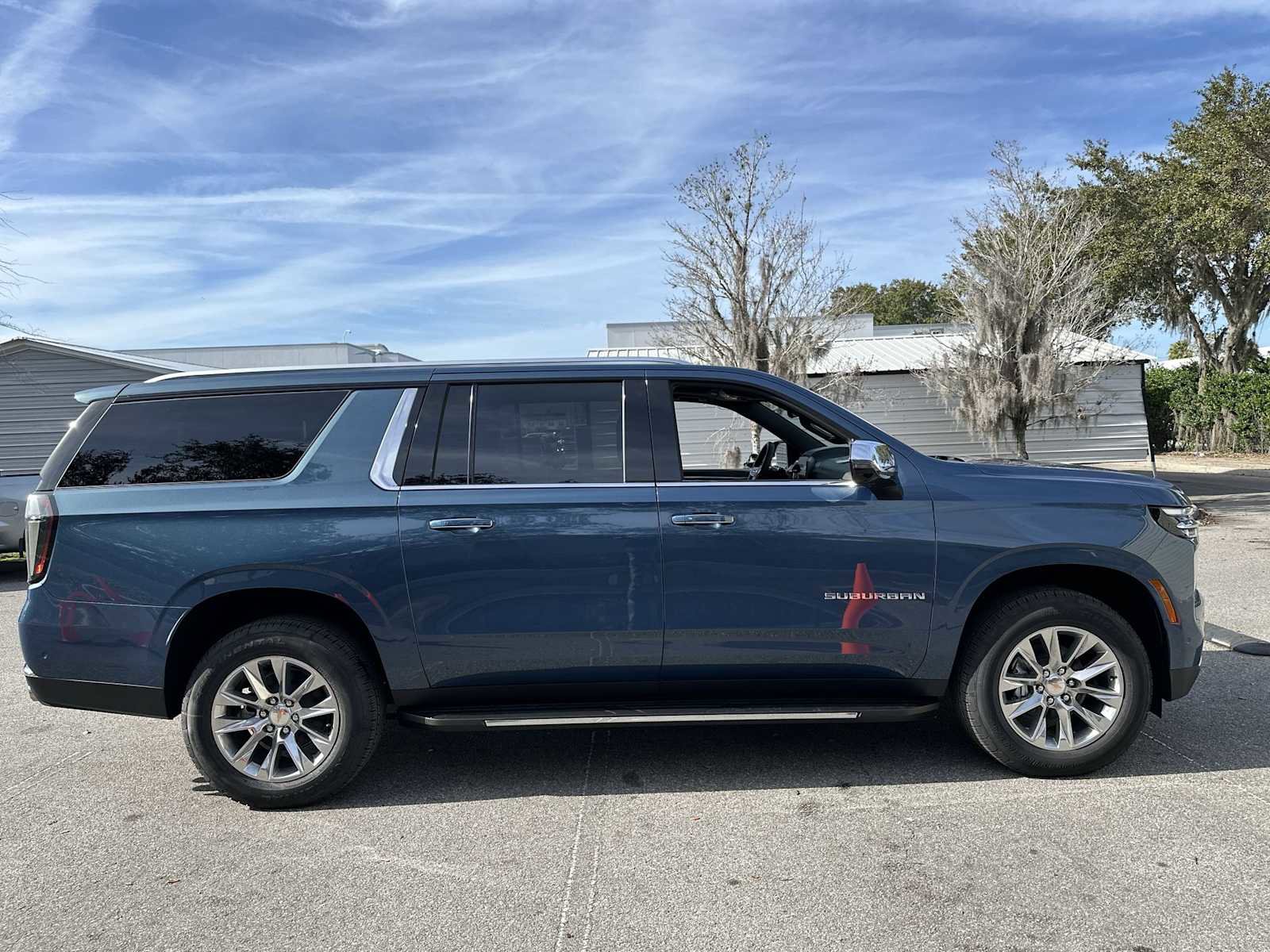 New 2026 Chevrolet Suburban Premier image 7