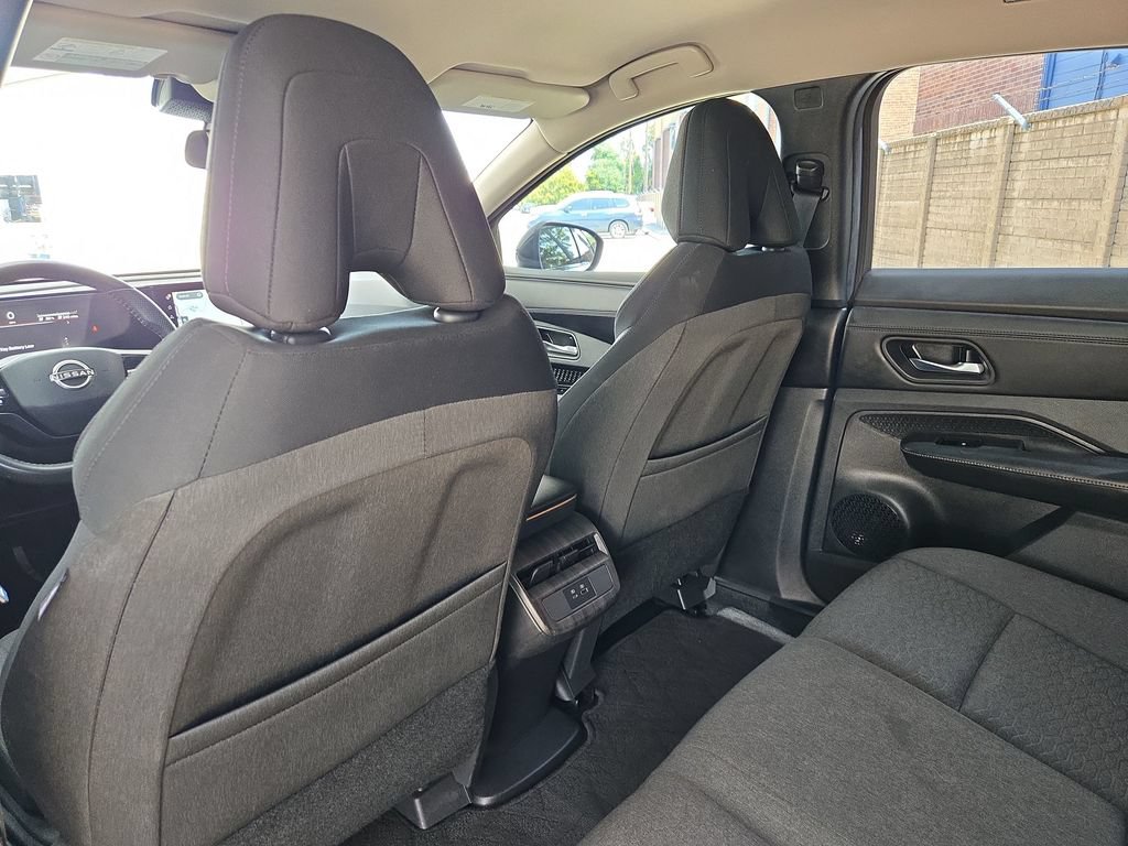 Certified 2023 Nissan Ariya FWD image 32