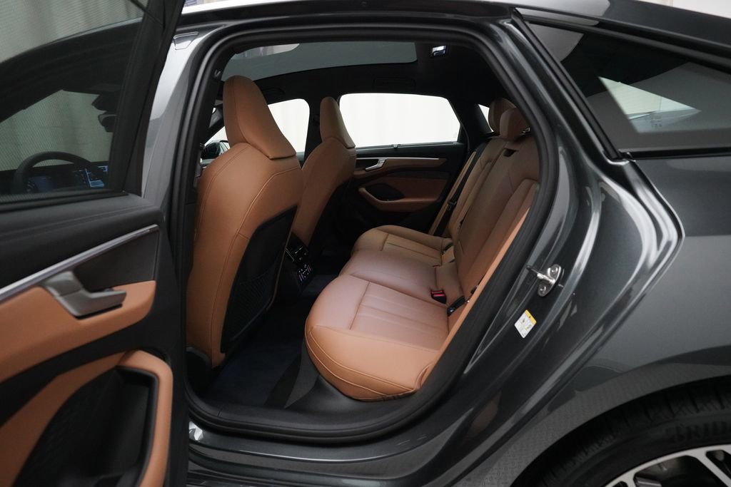 New 2026 Audi A6 Premium Plus image 16