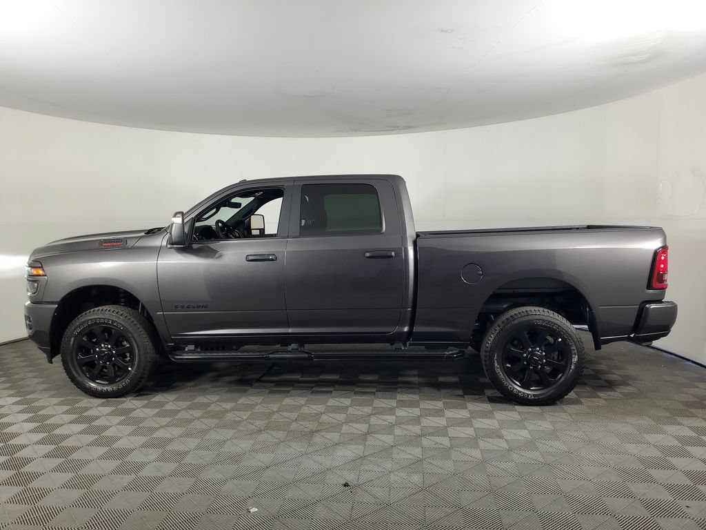 Used 2025 RAM 2500 Big Horn AWD/4WD image 7
