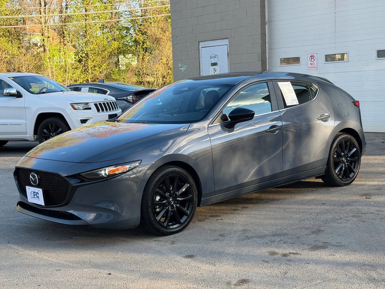 Used 2025 MAZDA MAZDA3 Carbon AWD/4WD image 3