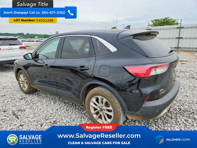 Used 2020 Ford Escape SE FWD image 3