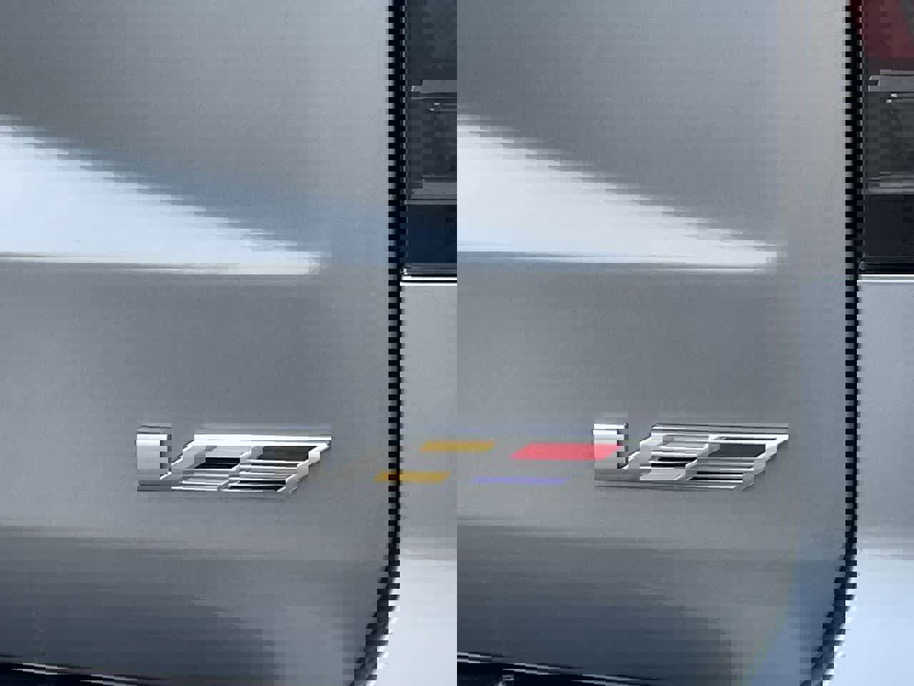 Certified 2024 Cadillac Escalade ESV V w/ LPO, ONYX Package image 46