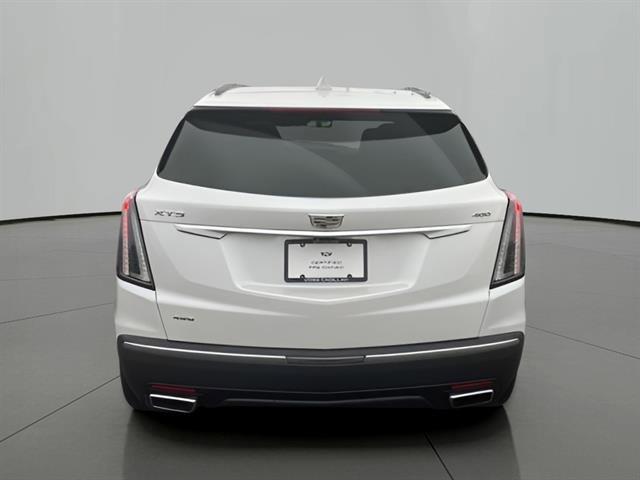 Certified 2022 Cadillac XT5 Sportv w/ Technology Package image 4
