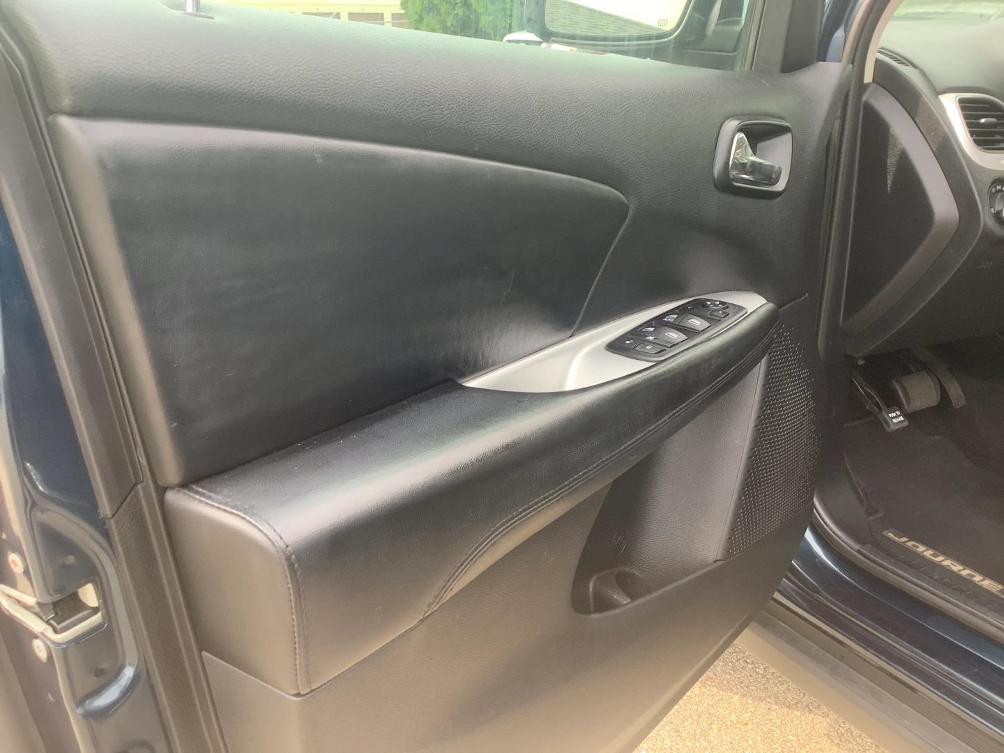 Used 2014 Dodge Journey American Value Package w/ Flexible Seating Group FWD image 27