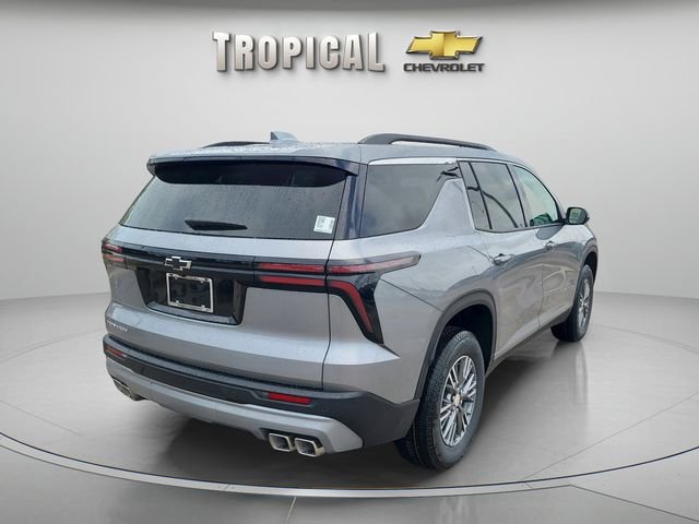 New 2026 Chevrolet Traverse LT image 3
