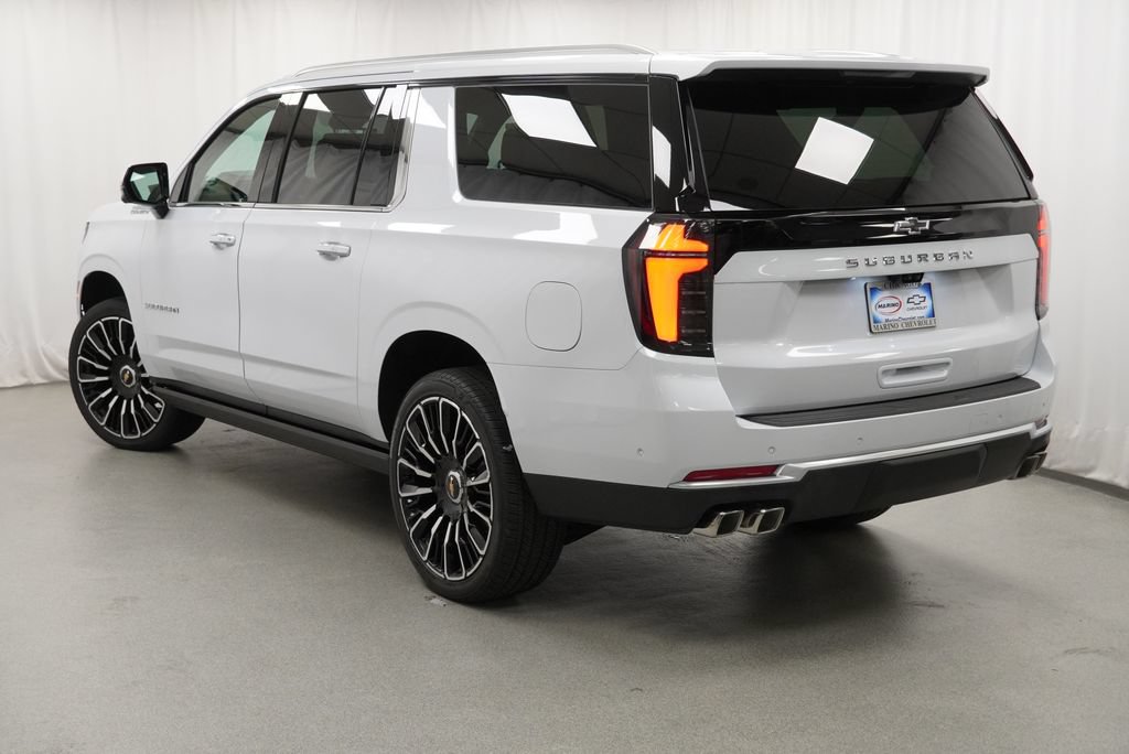 New 2026 Chevrolet Suburban High Country AWD/4WD image 5
